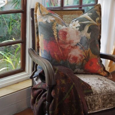 Linen Cushion -60x60- Baroque Flowers Gold