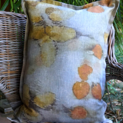 Linen Cushion -45x70- Leaf Stream
